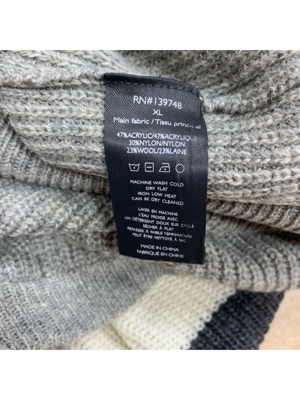 Slate & Stone Men's Colorblock Sweater - Picture 6 of 6